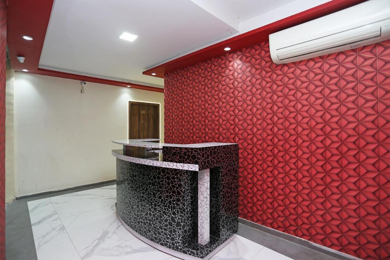 Oyo 23495 Hotel The Park Juhi Bari Экстерьер фото